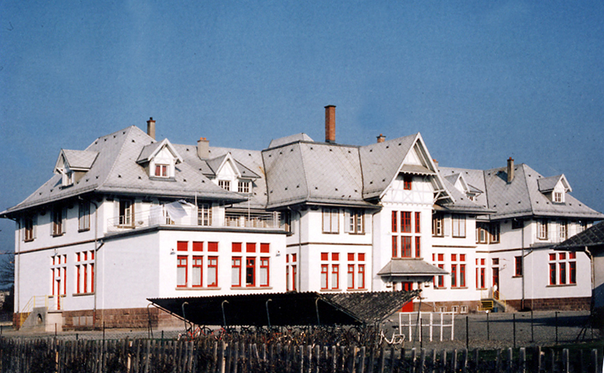 façade après travaux - Ecole élémentaire Fernand Anna / Wittenheim