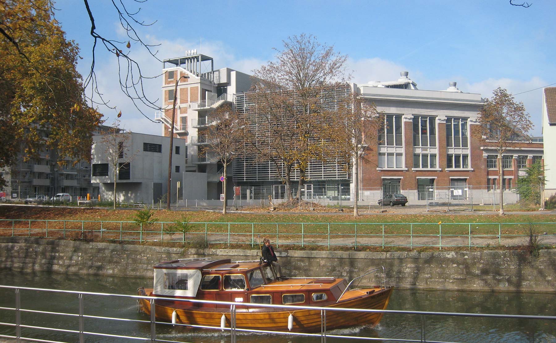 Pignon sud. Photo C.Plisson - La Fonderie / Mulhouse