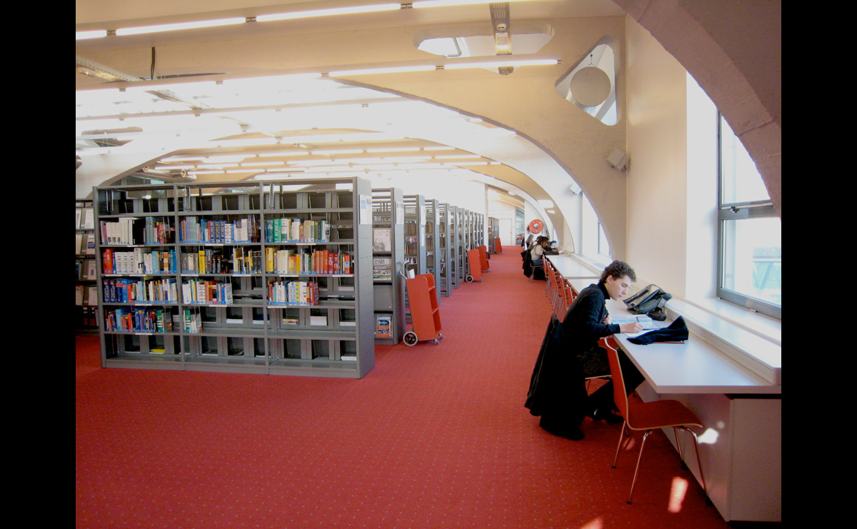 Bibliothèque - La Fonderie / Mulhouse