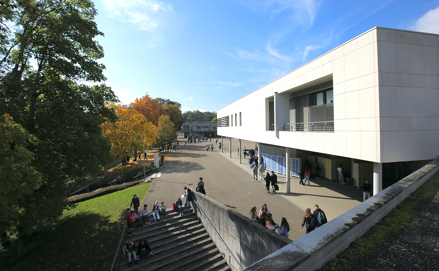 Cour - Collège Lucien Herr, Collège Idéal / Altkirch