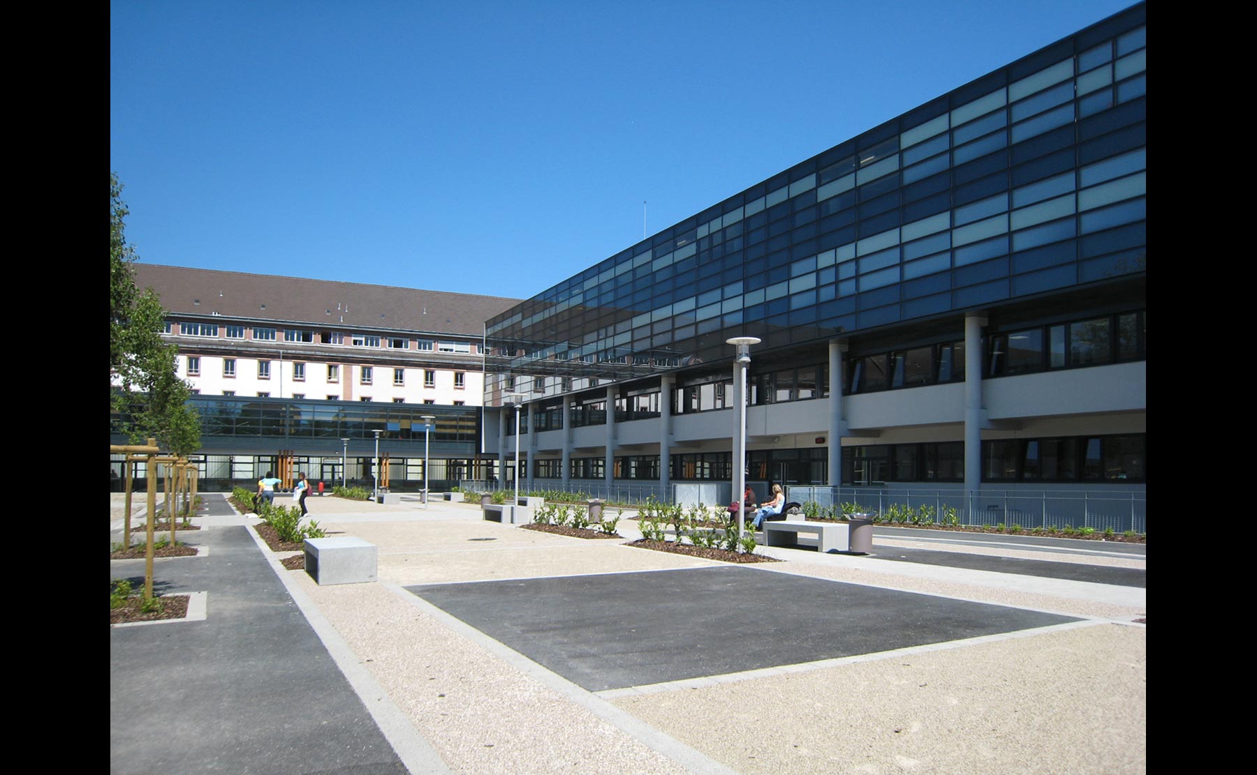  - Lycée Jean Rostand / Strasbourg